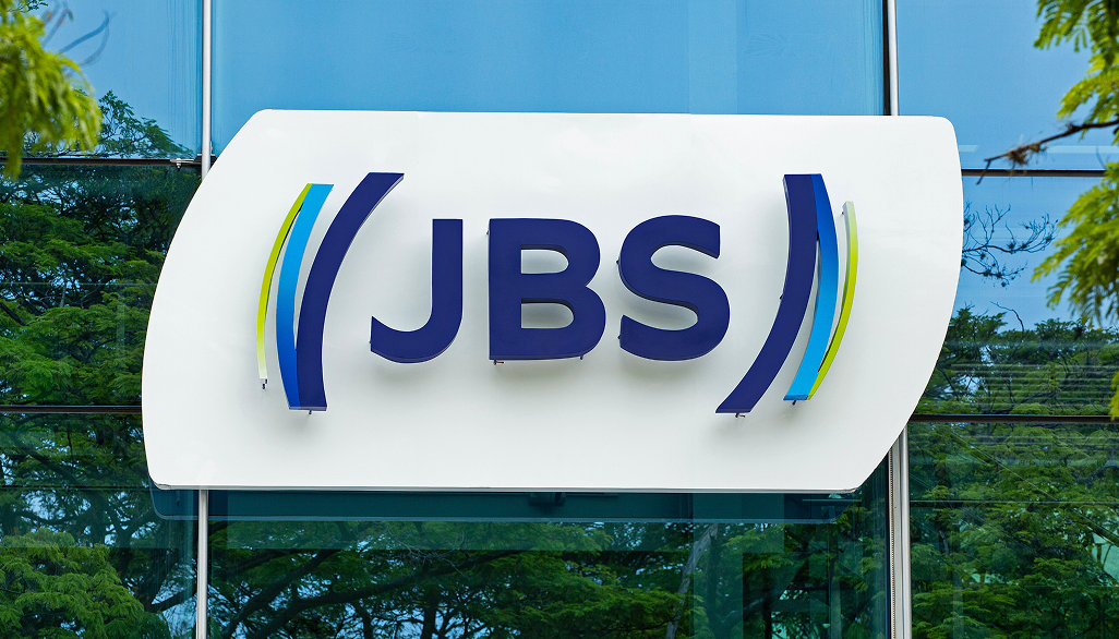 JBS and Seara facade with flags