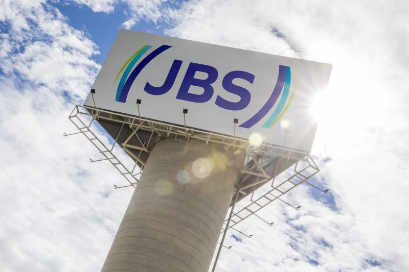 JBS tem receita líquida recorde no 2º trimestre de 2026